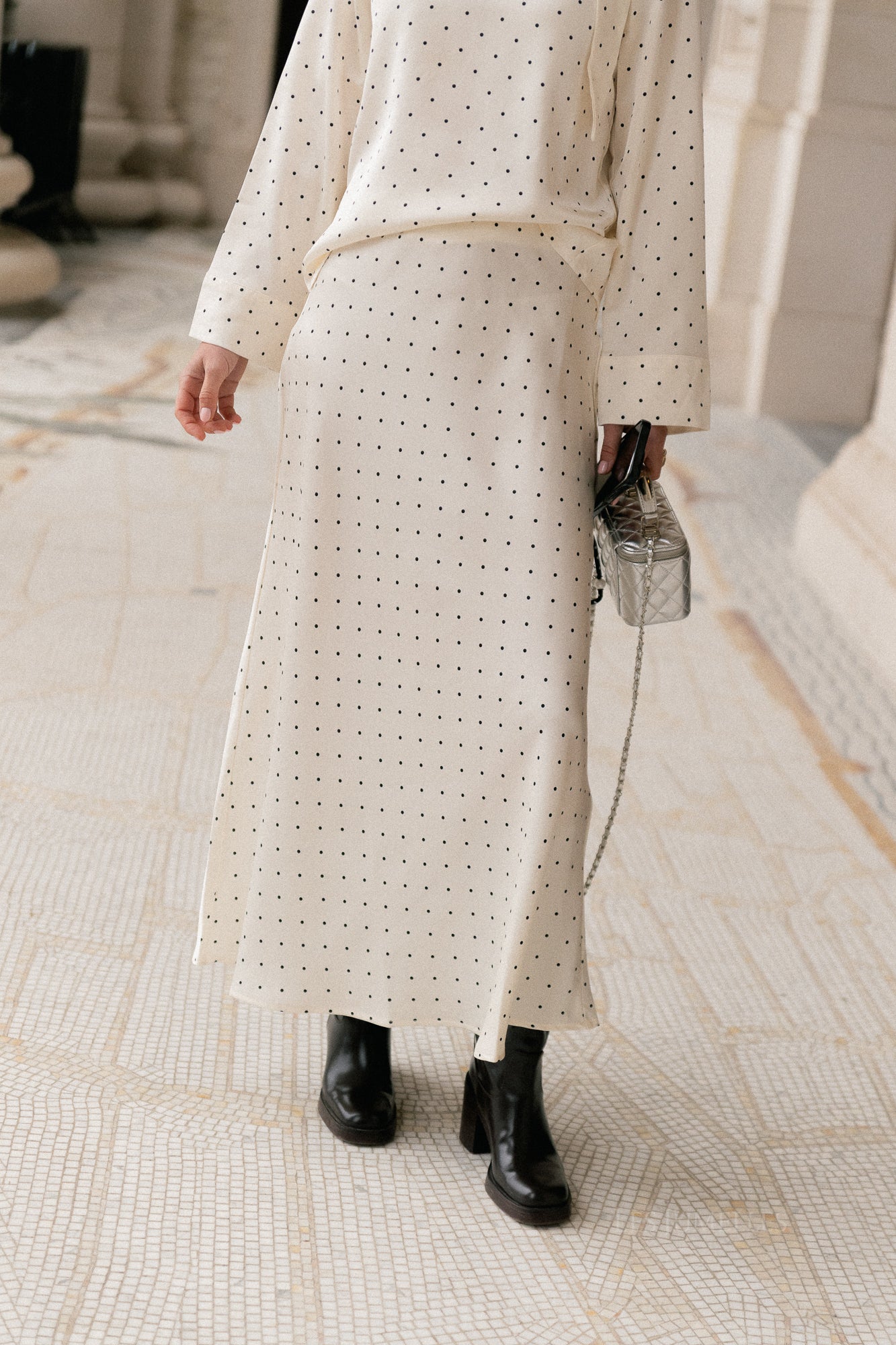 VIFadia HW midi ankle skirt cloud dancer/black dots