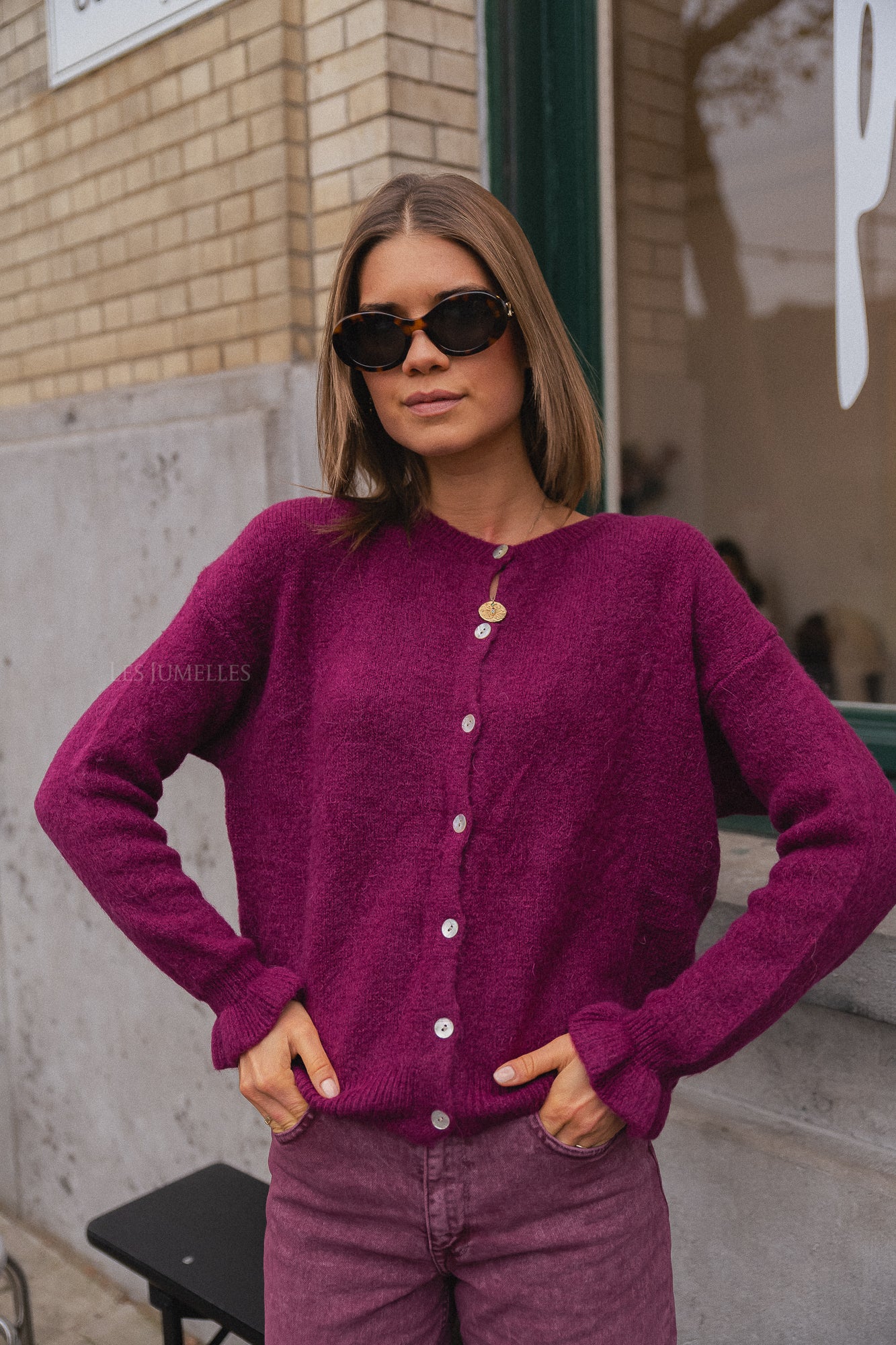 Sophia cardigan cherry