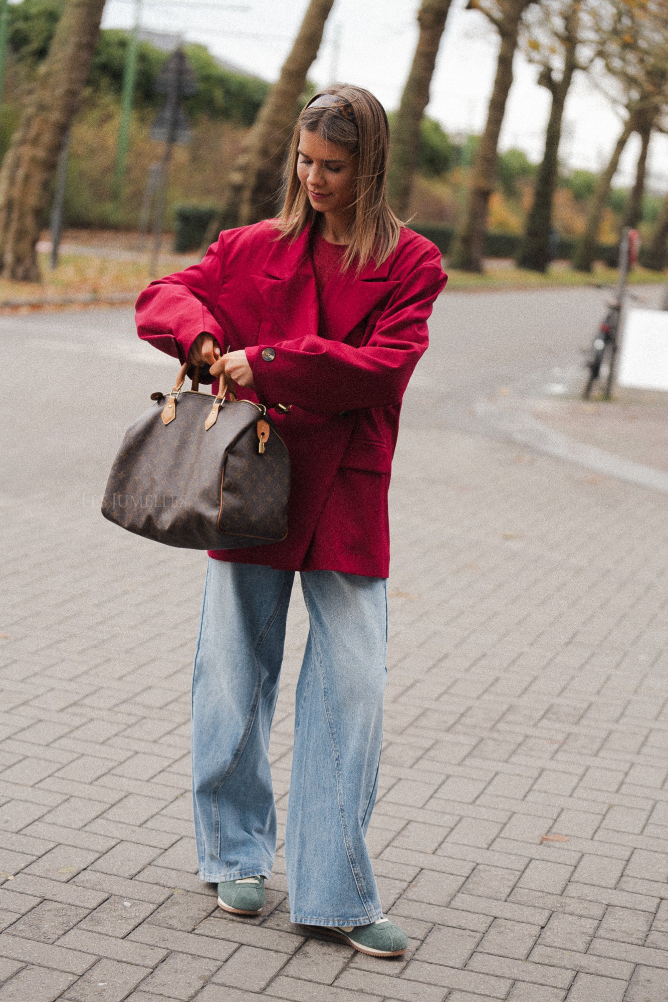 Clara oversized blazer cherry red