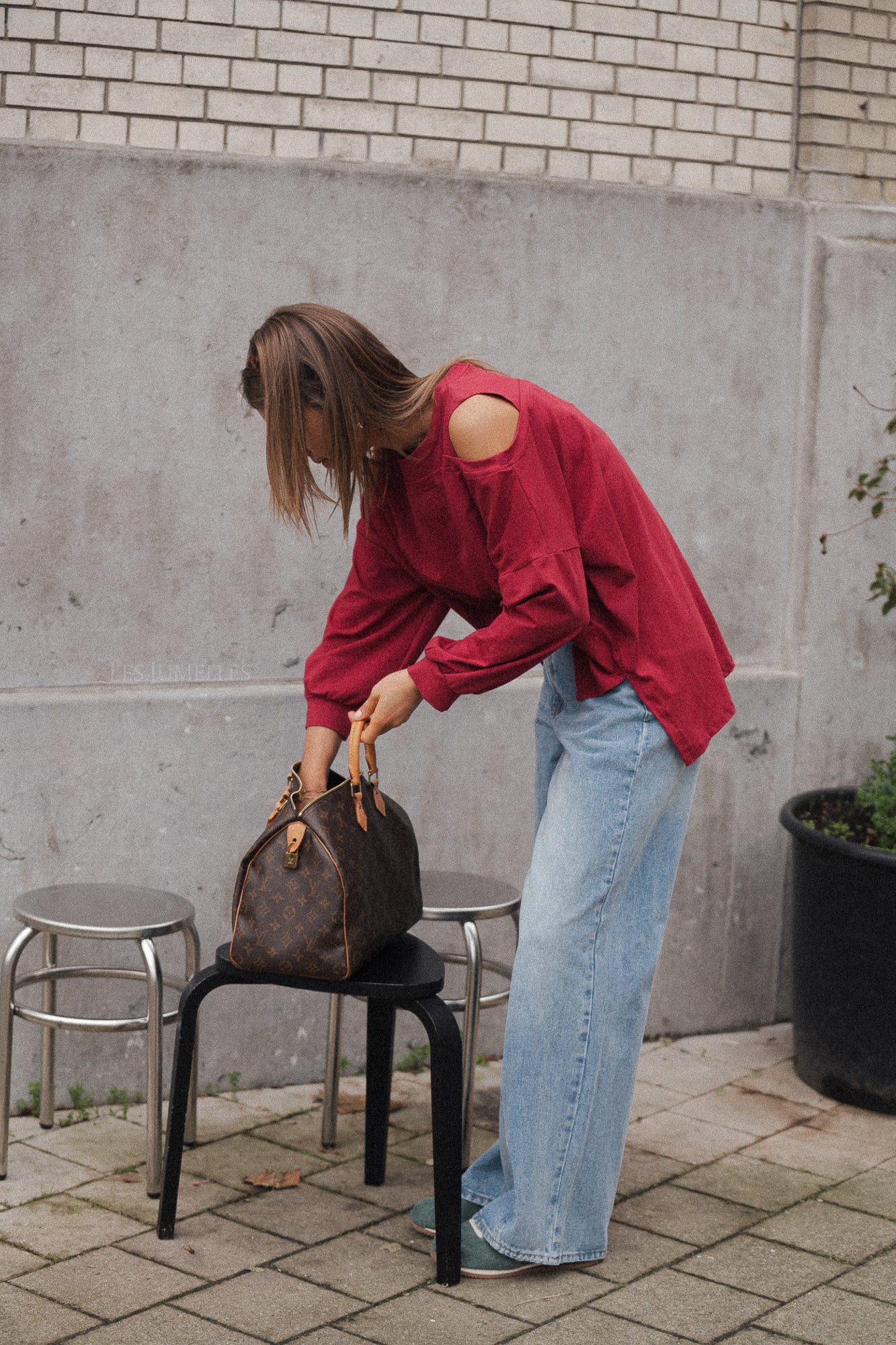 Kate asymmetric shirt cherry red