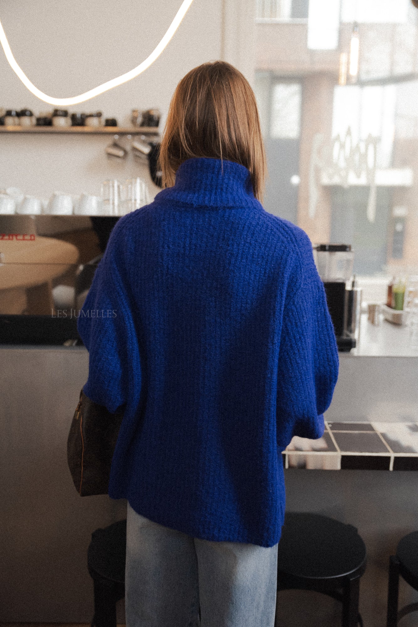 Darla Pullover in Spectrum Blau