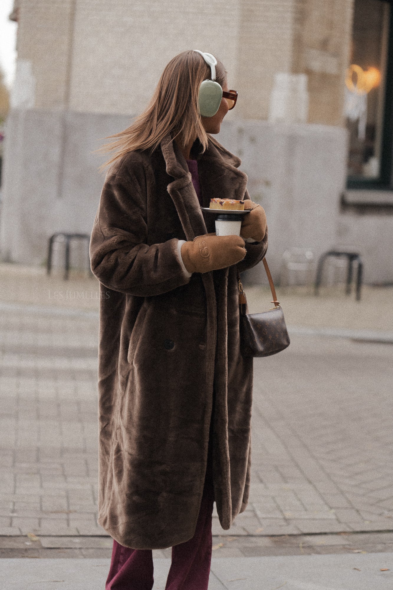 Manteau en peluche Thais taupe