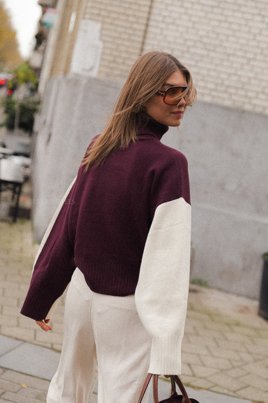 Les Jumelles Laren Pullover in Bordeaux/Ecru