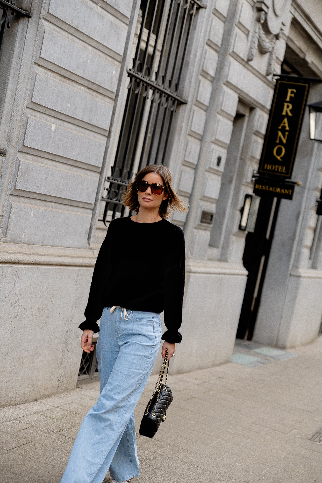 Sophia jumper black