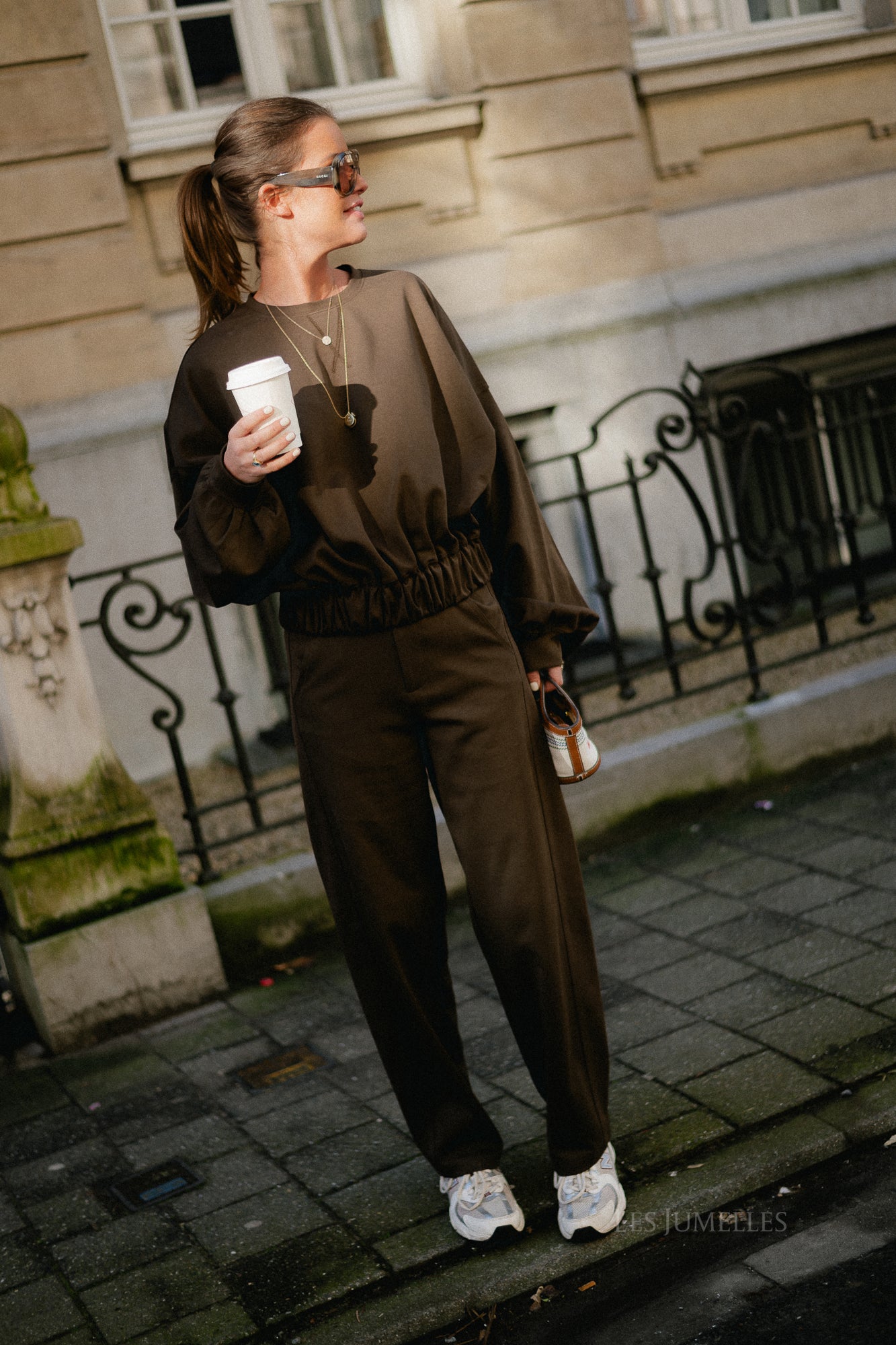 Yrsa sweatshirt hot chocolate