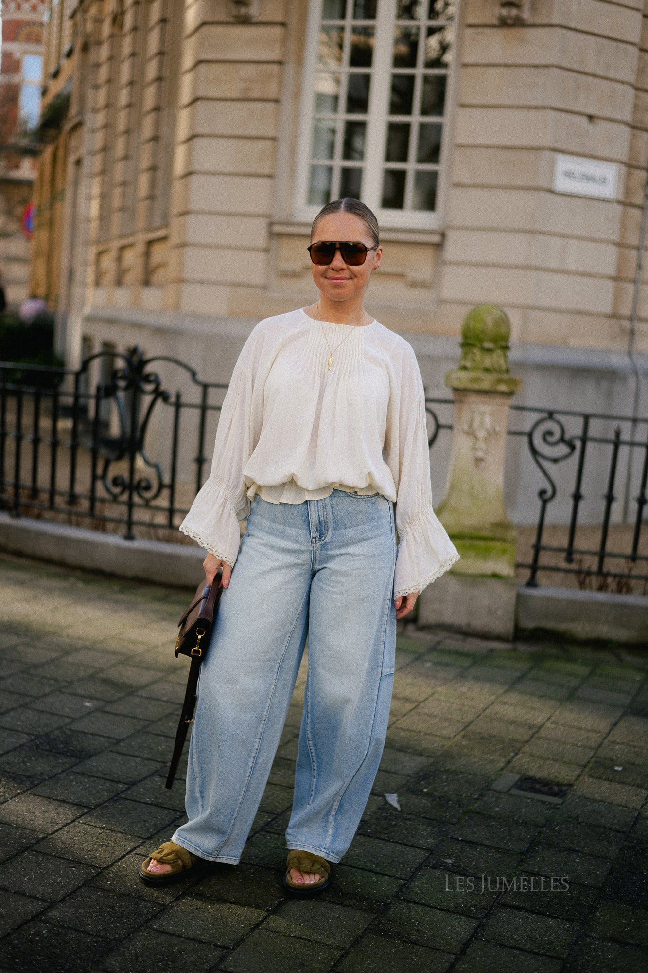 Last blouse off white