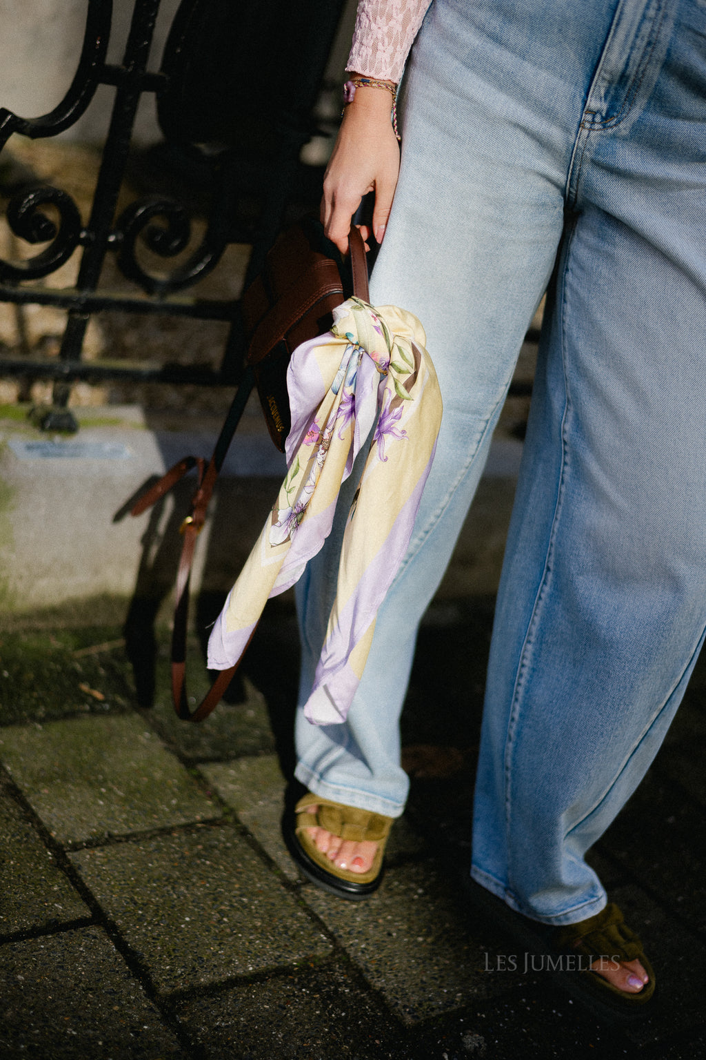 Cammi flower scarf multicolor