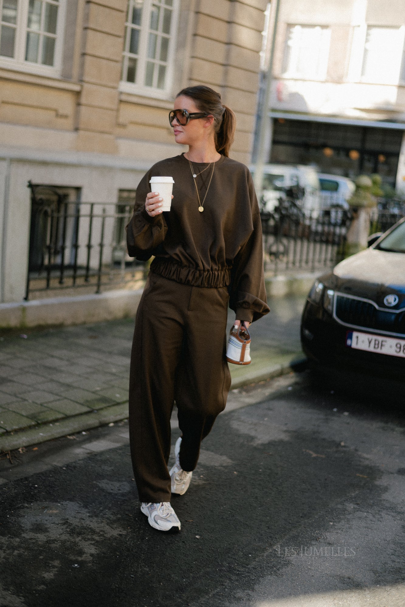 Yrsa sweatshirt hot chocolate