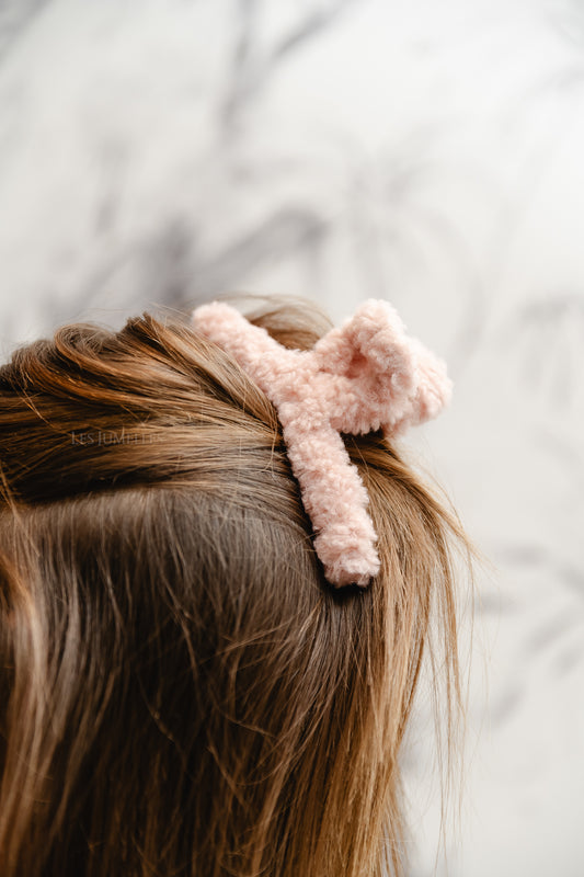 Les Jumelles Teddy hair clip pink