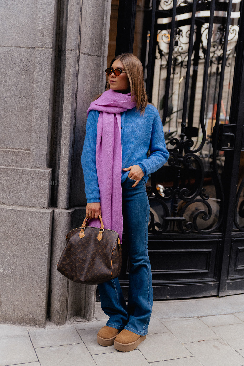 Noa scarf fondant pink