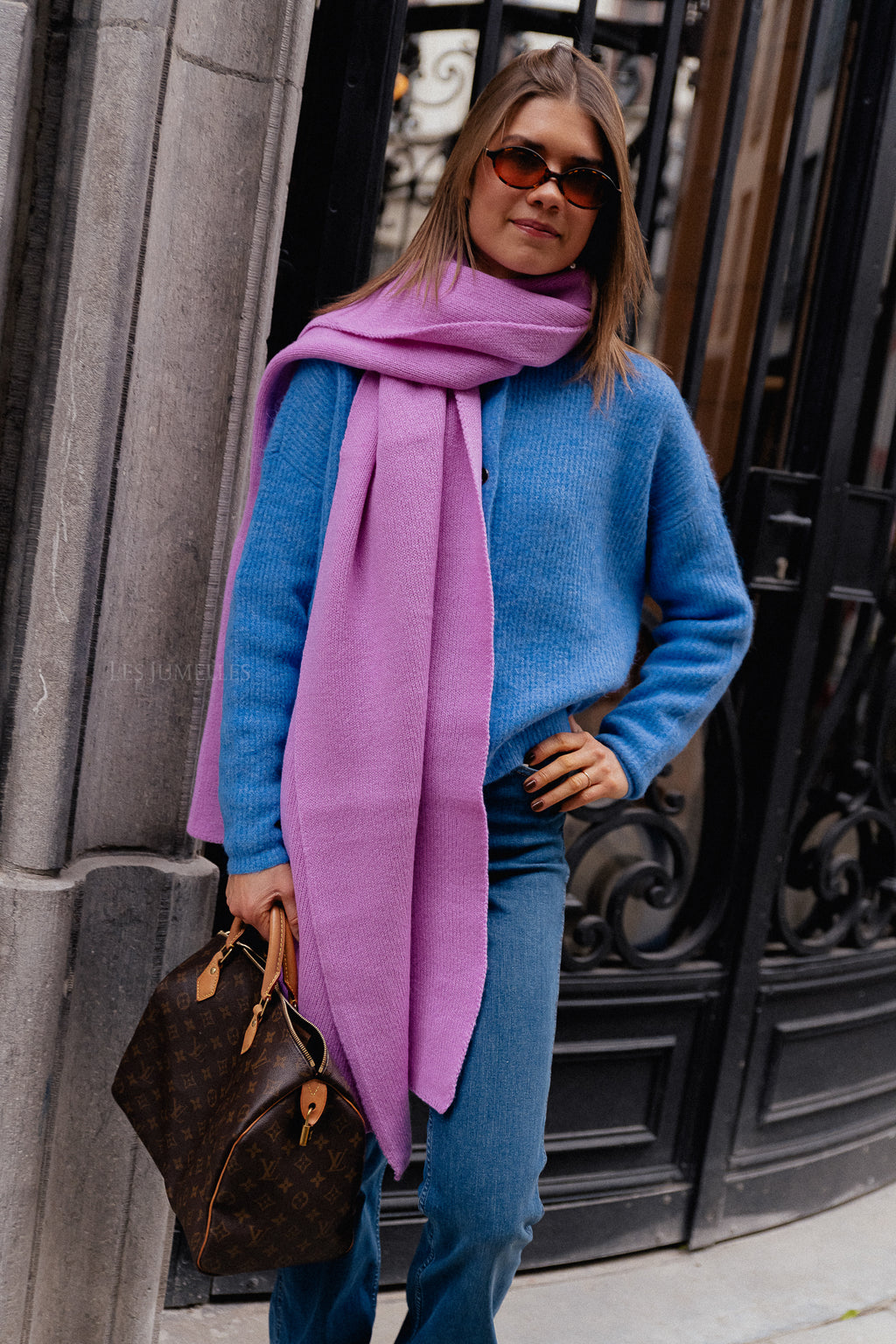 Noa scarf fondant pink
