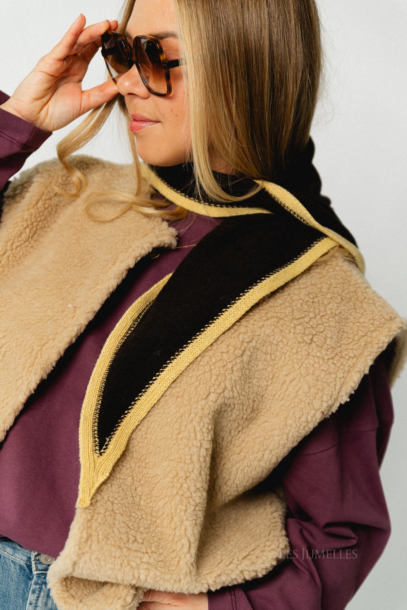 Emma Rose triangle scarf - dark brown/dusty yellow