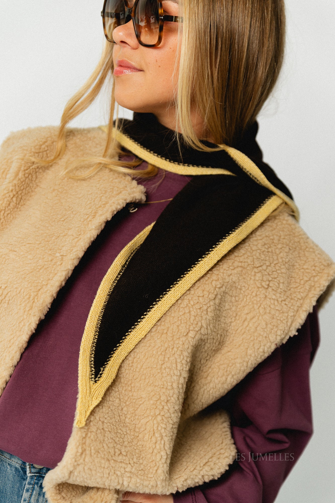 Emma Rose triangle scarf - dark brown/dusty yellow