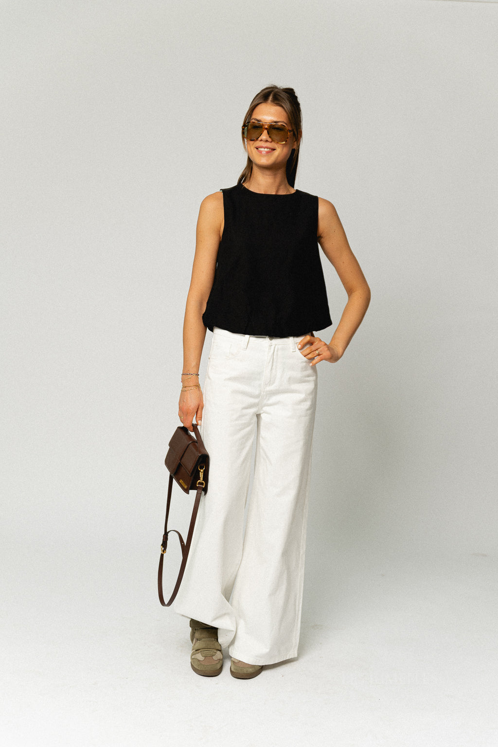 VIPrisilla O-neck SL balloon top black beauty