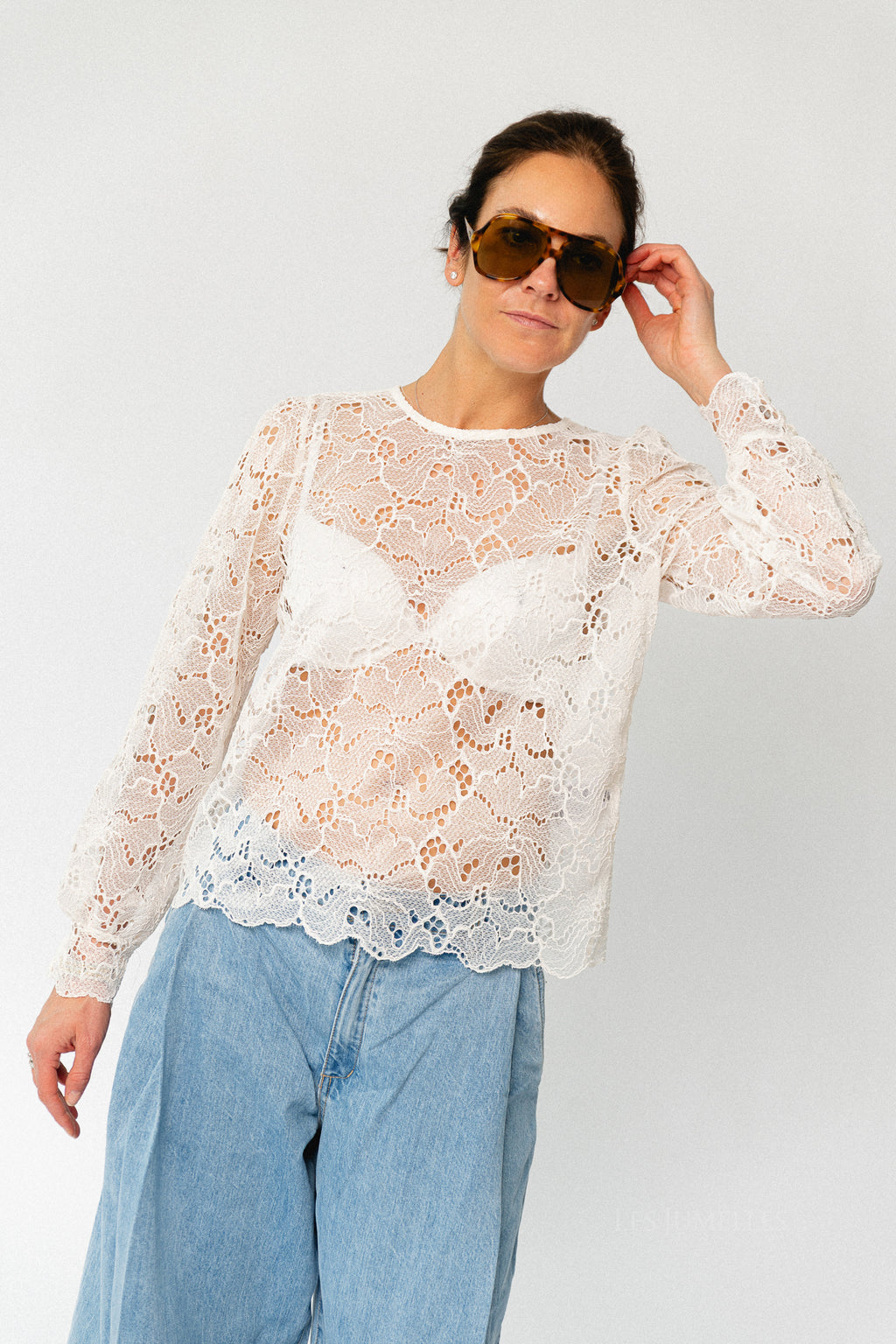 VIRhea O-neck L/S lace top cloud dancer