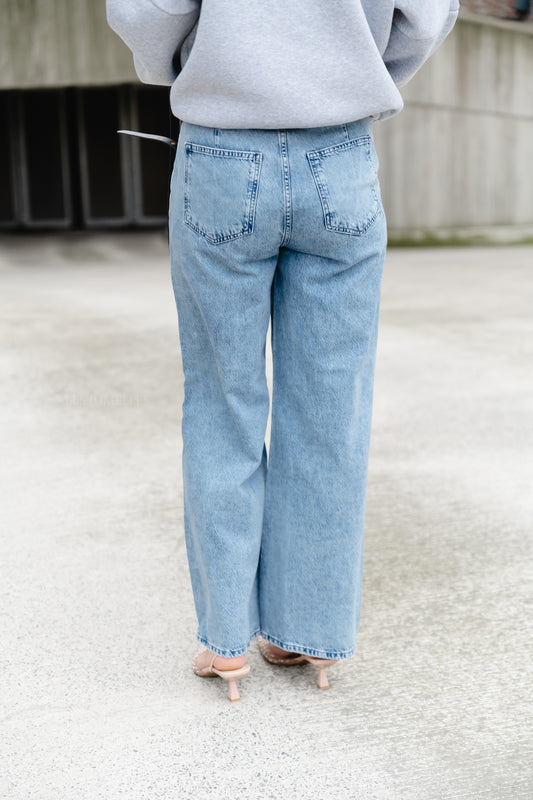 Les Jumelles VIBelen HW wijde jeans lichtblauw denim