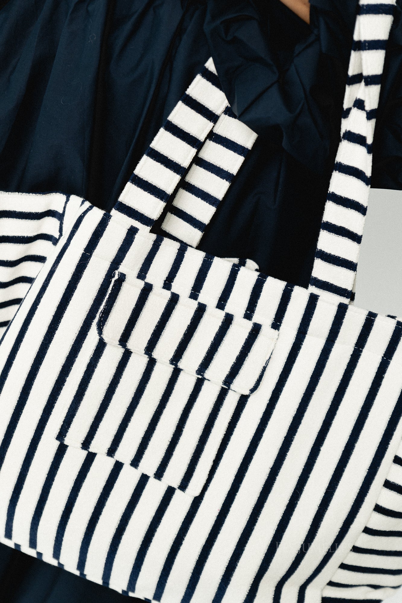 Striped terry shopper – white/navy
