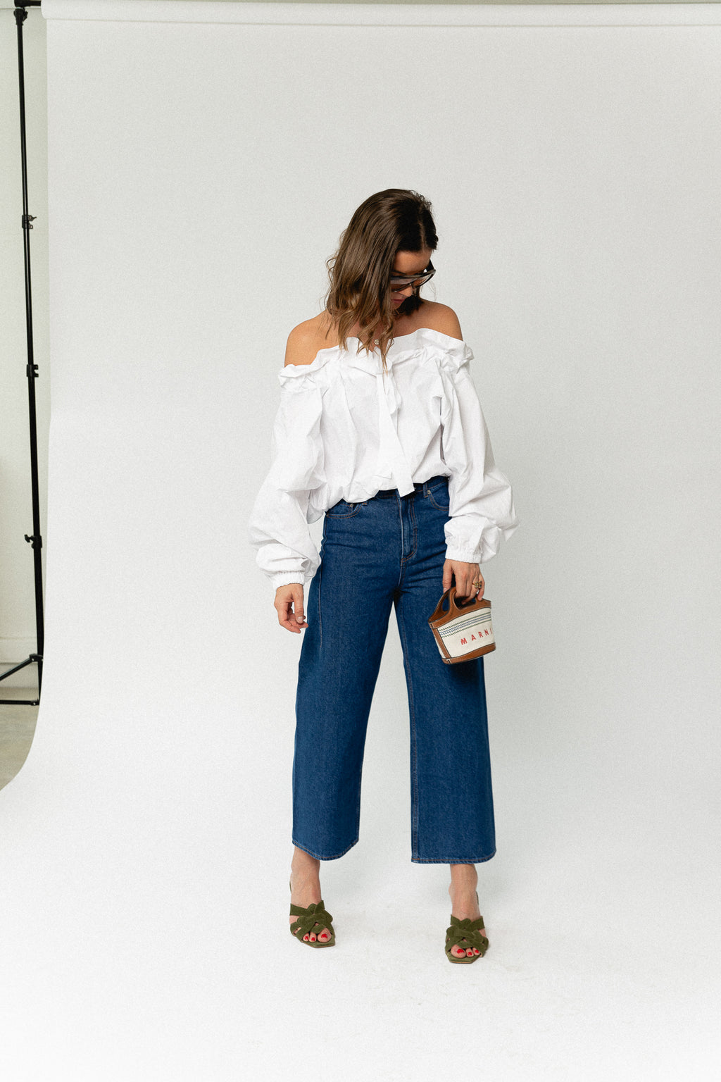 Isaline off-shoulder blouse white