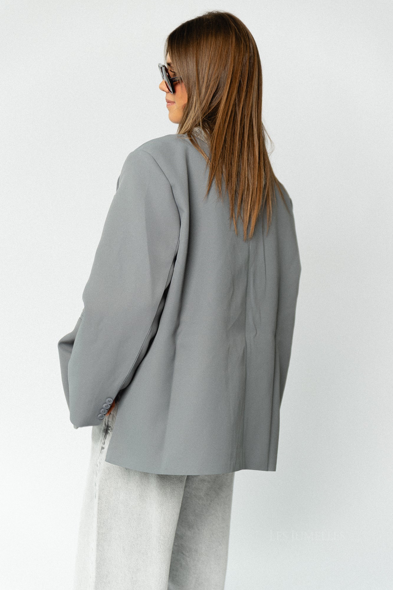 Chloe oversized blazer mockingbird