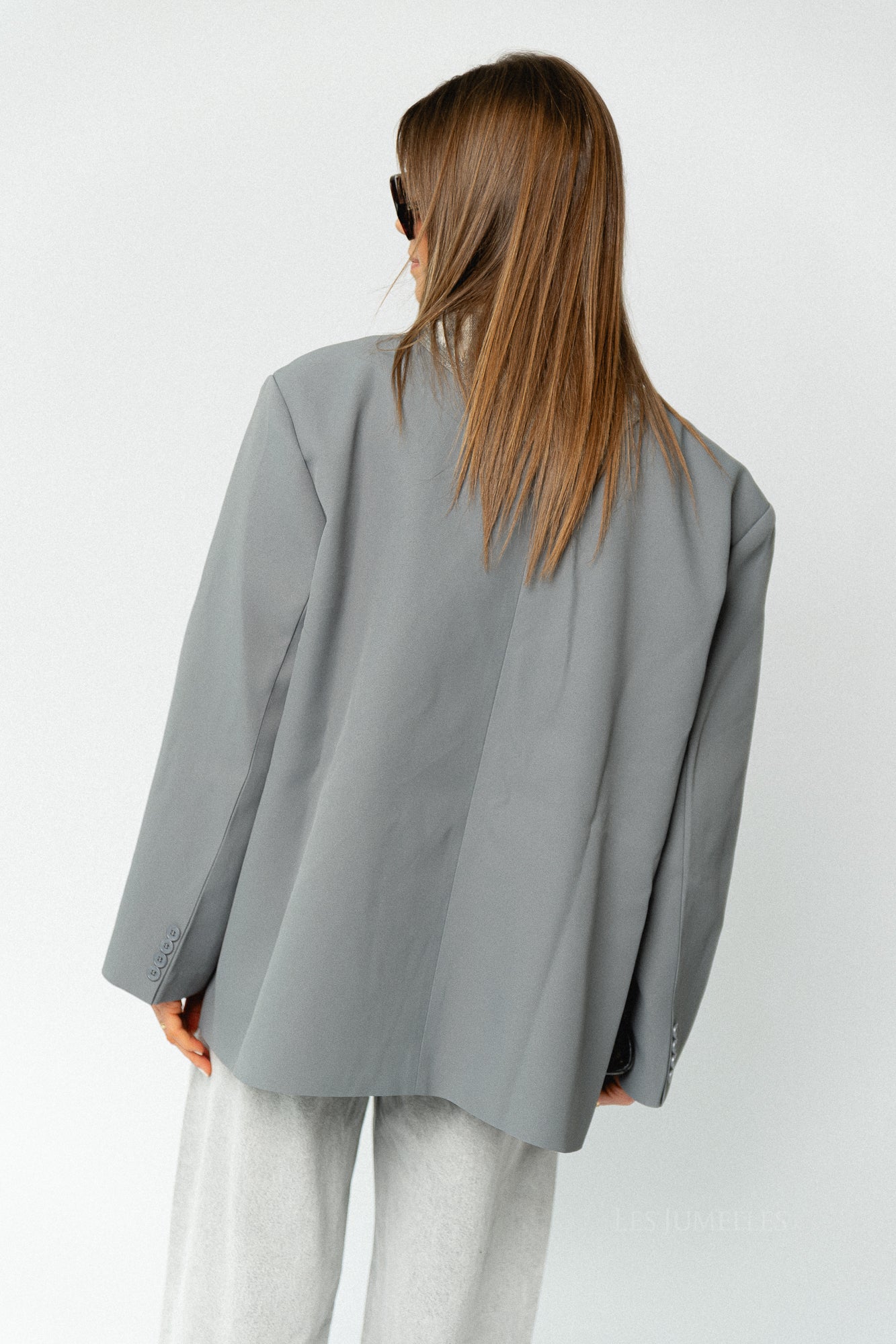 Chloe oversized blazer mockingbird
