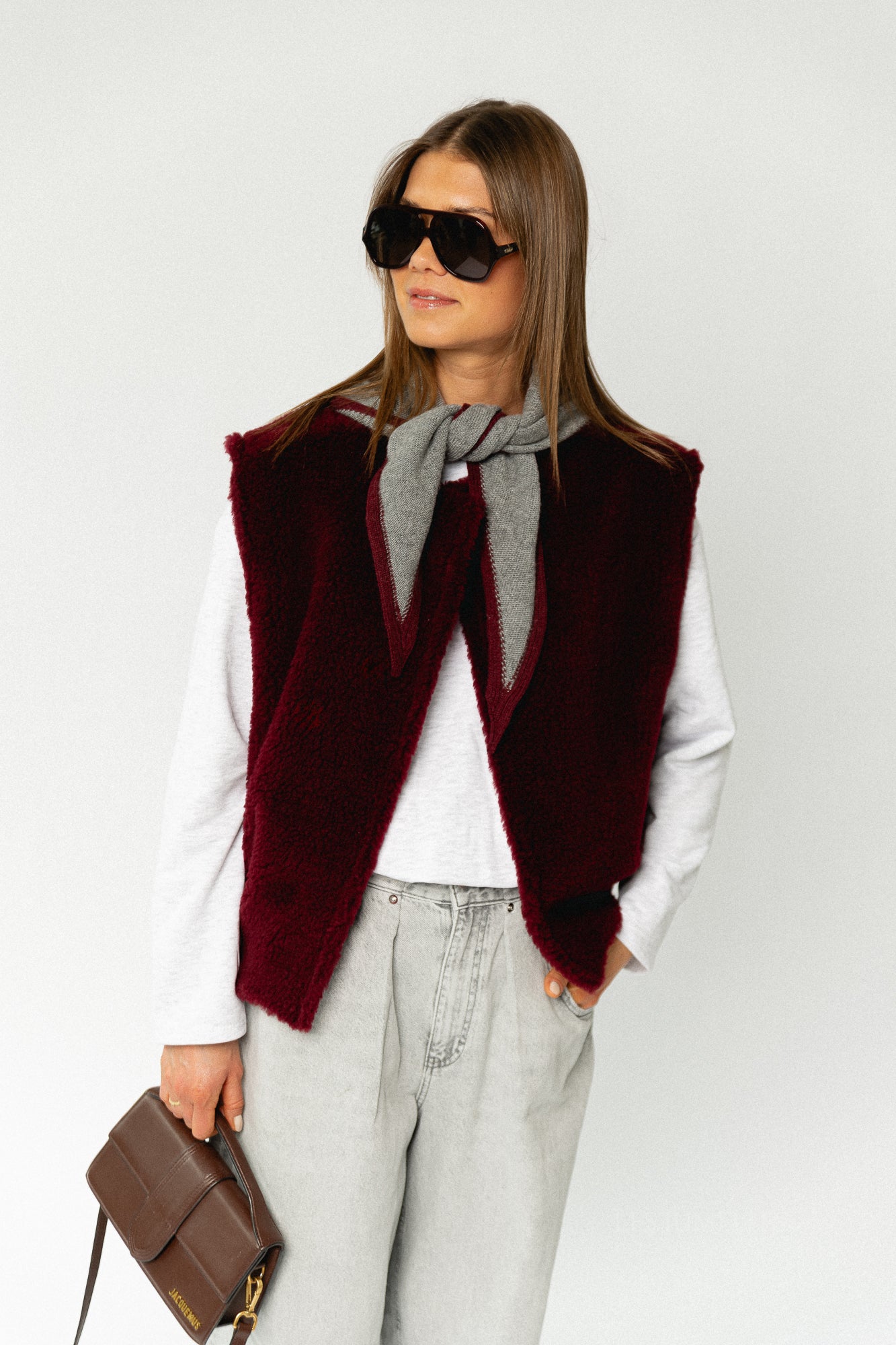 Axelle sleeveless jacket burgundy