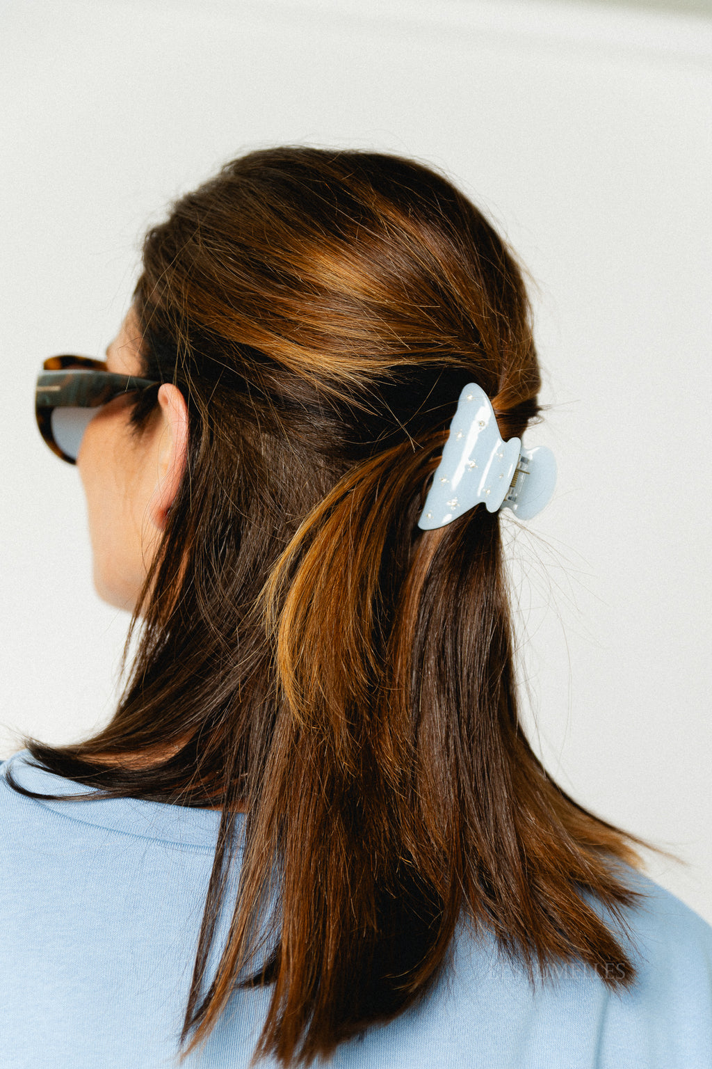 Rhinestone hairclip baby blue