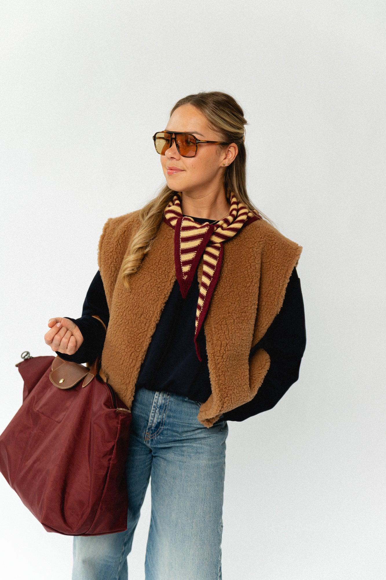 Axelle sleeveless jacket camel