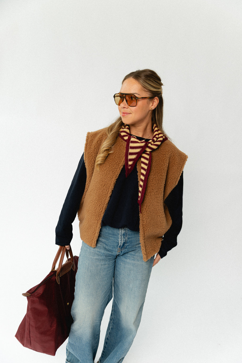 Axelle sleeveless jacket camel