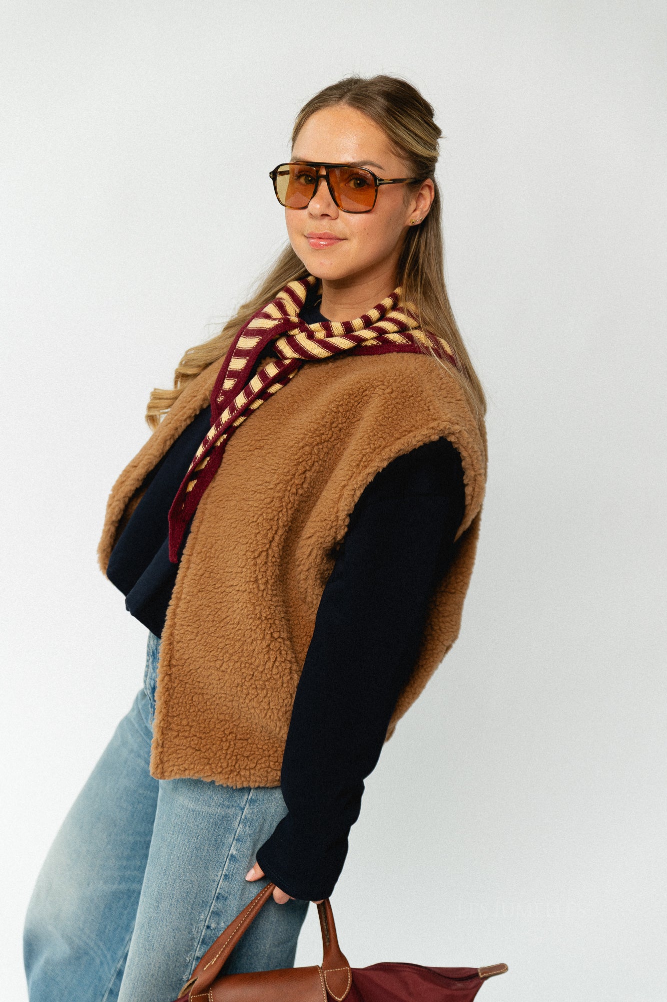 Axelle sleeveless jacket camel