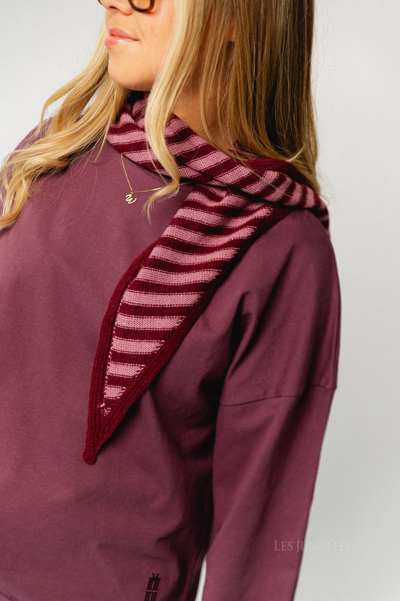 Susie striped triangle scarf - burgundy/raspberry
