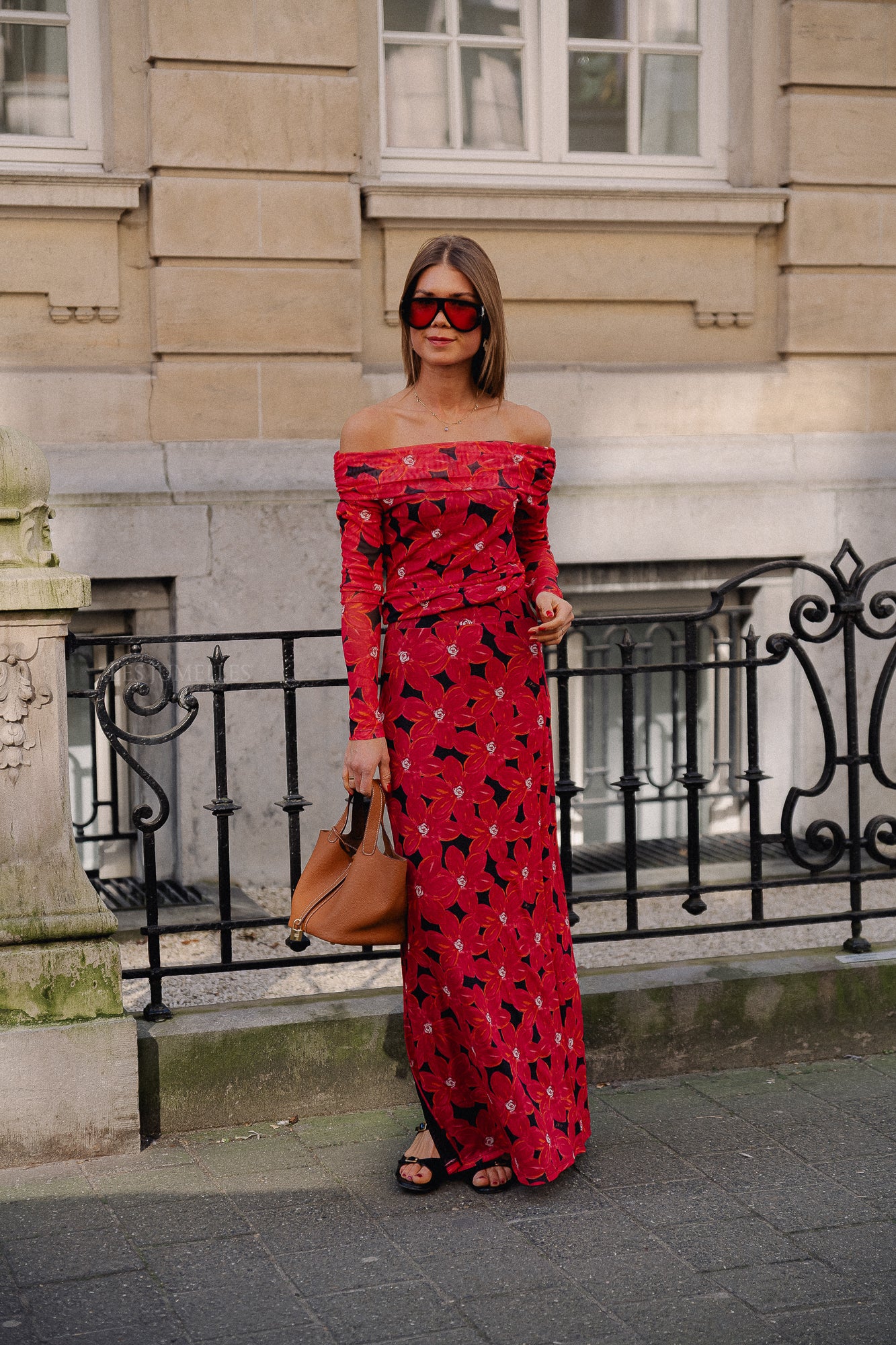 Leny skirt spicy red flower