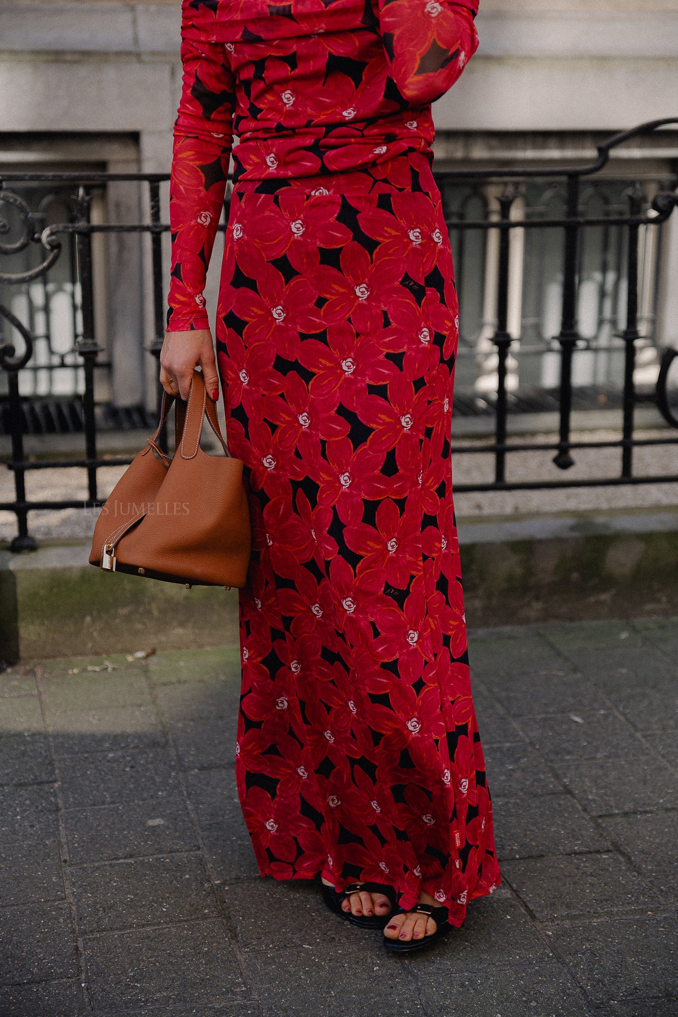 Leny skirt spicy red flower