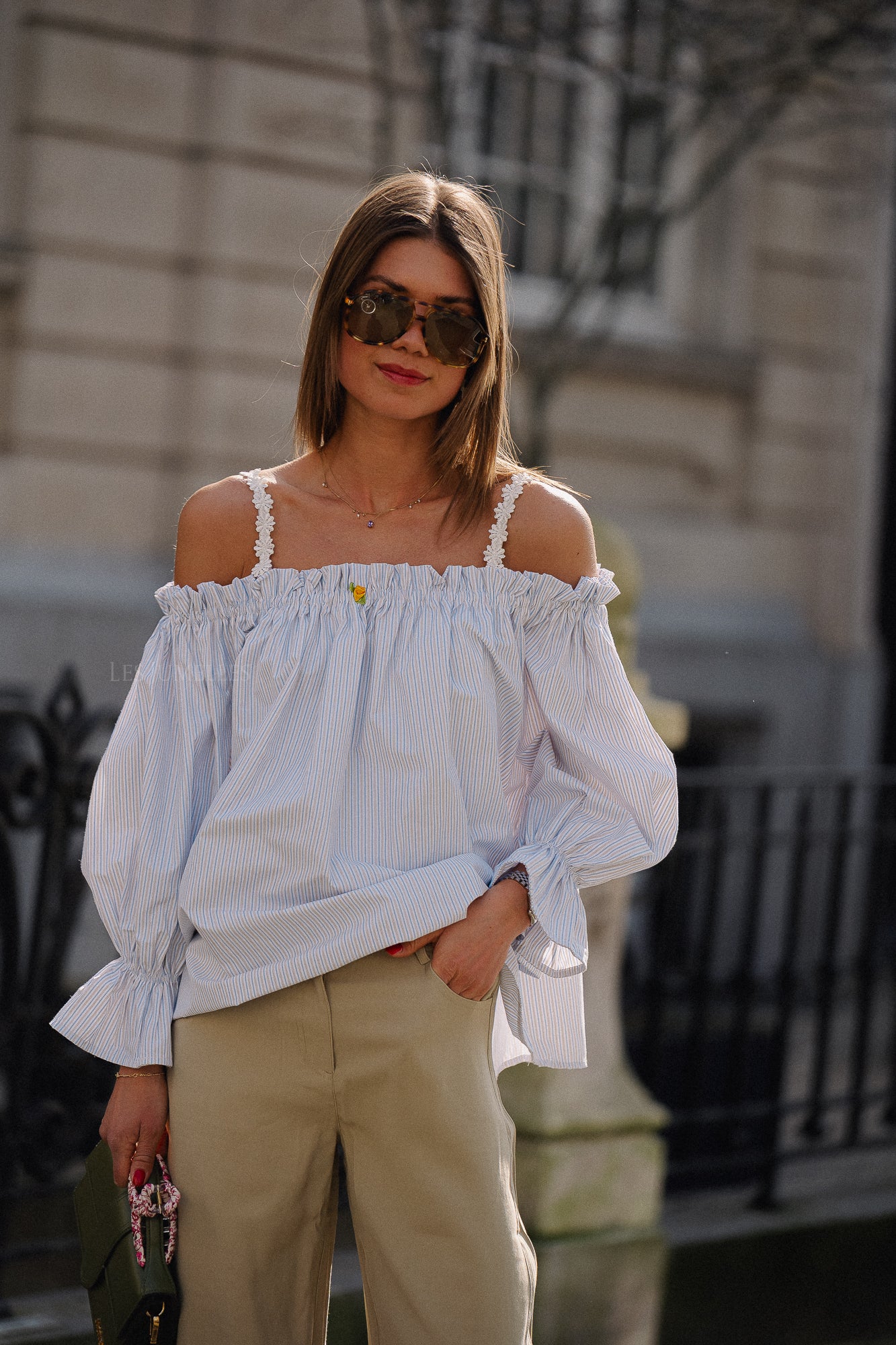 Isabeau off shoulder blouse blue/taupe