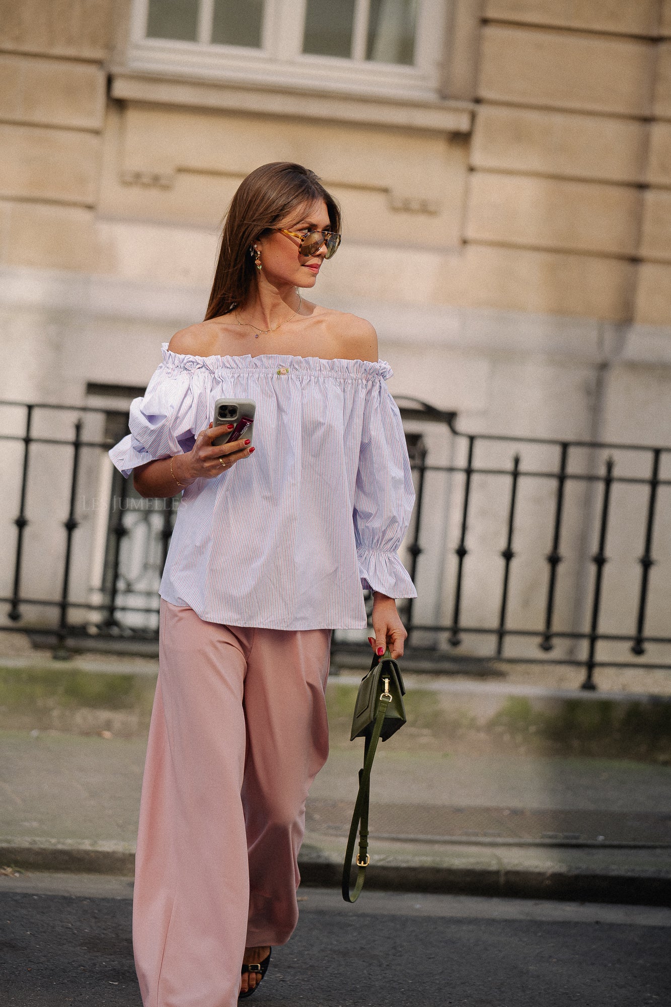 Isabeau off shoulder blouse pink/blue