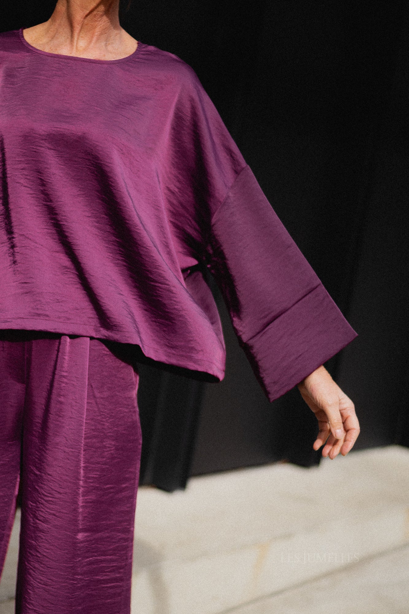Gill sateen blouse aubergine