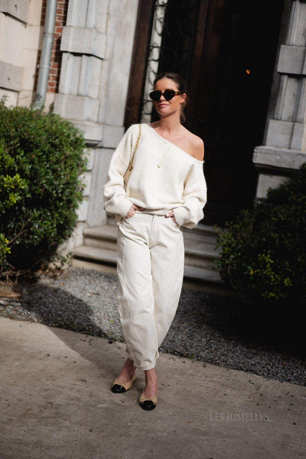 Olive off shoulder jumper ecru