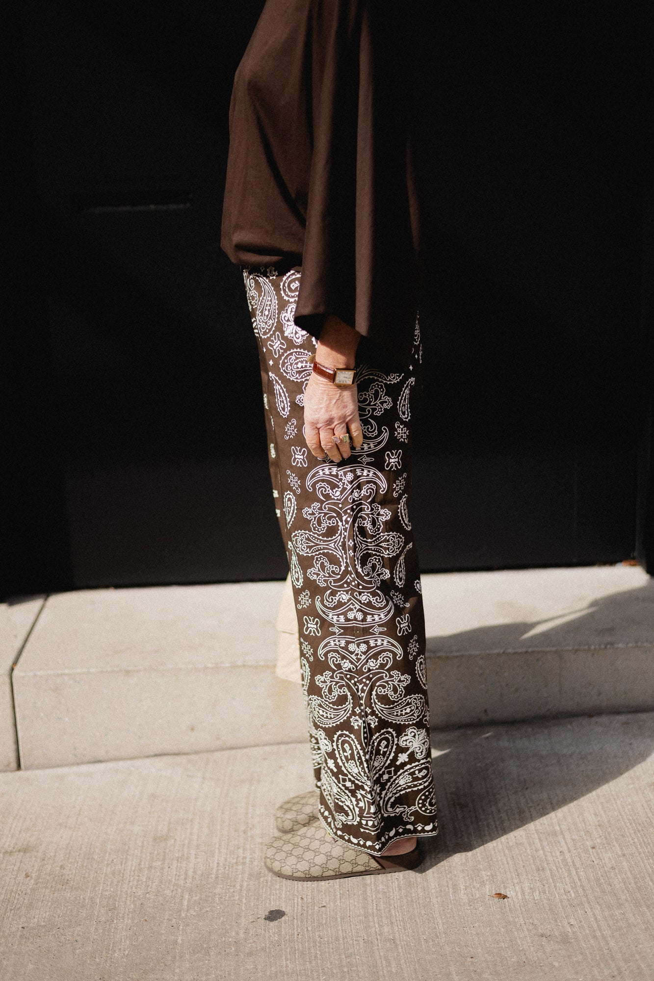 Jessy pants hot chocolate