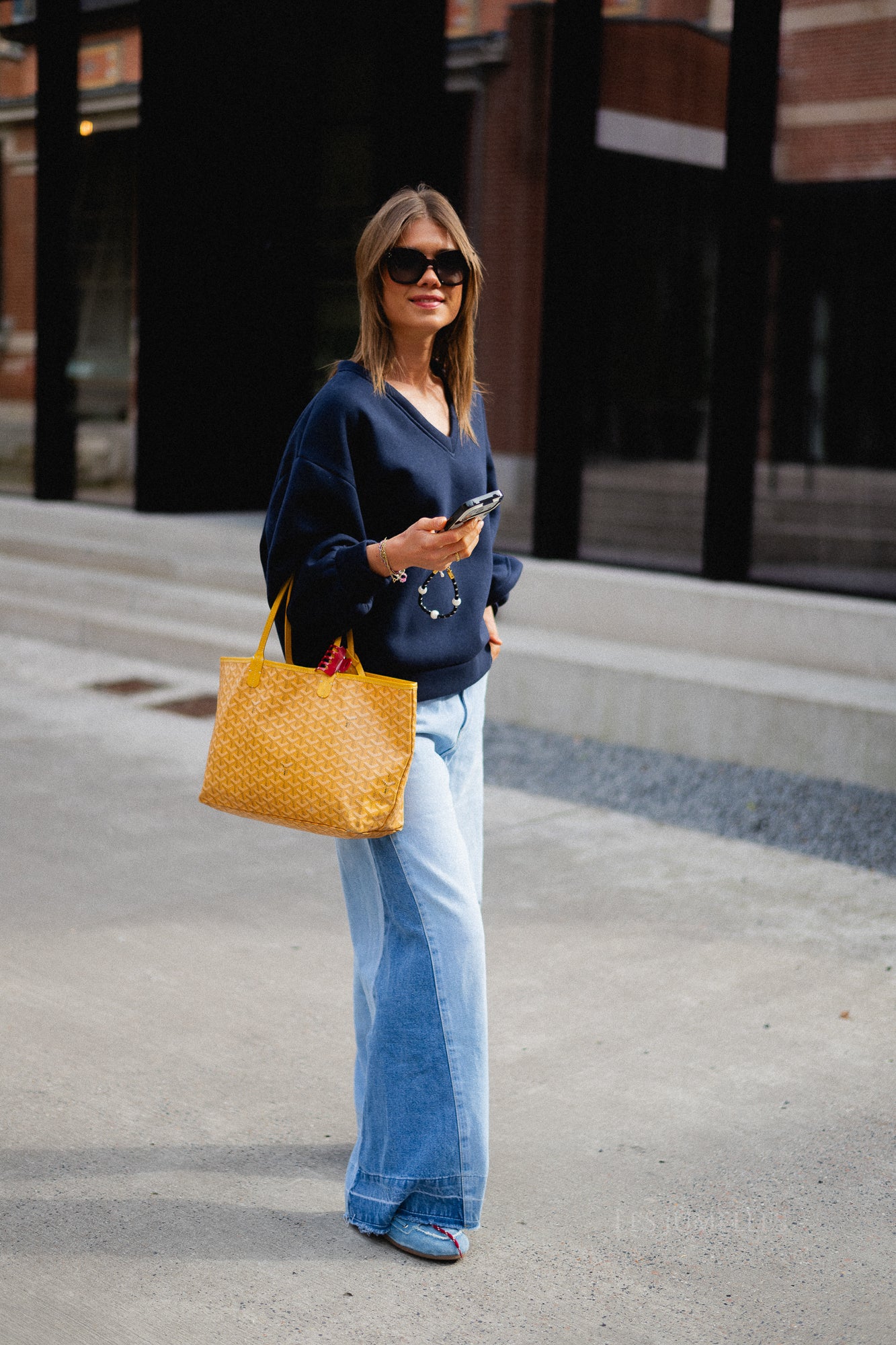 Anke V-neck sweater navy