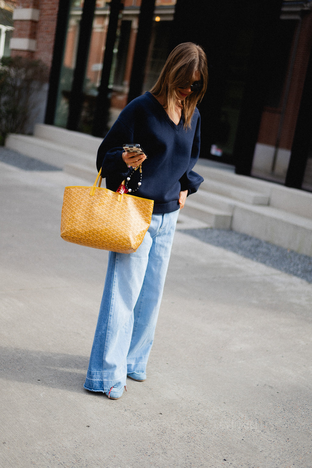 Anke V-neck sweater navy