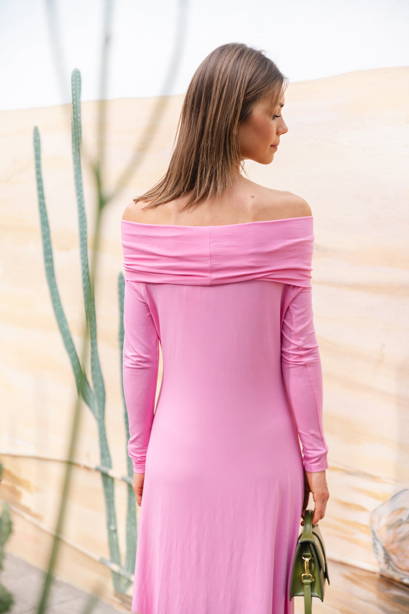 Zélie off-shoulder jurk roze