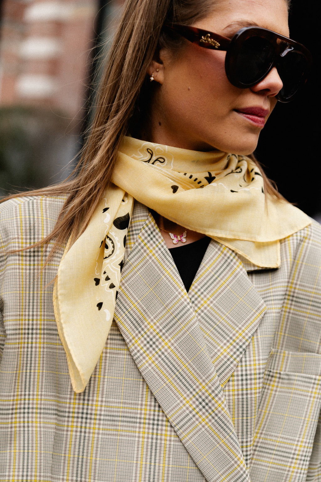 Bandana print scarf light yellow