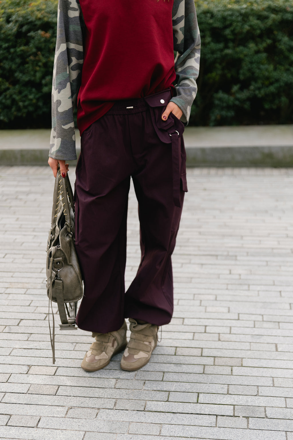 Lydia cargo pants plum
