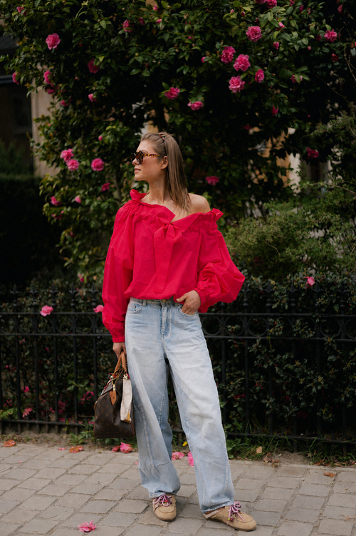 Isaline off-shoulder blouse red