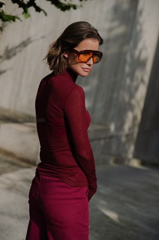 Les Jumelles Michelle rollneck top burgundy