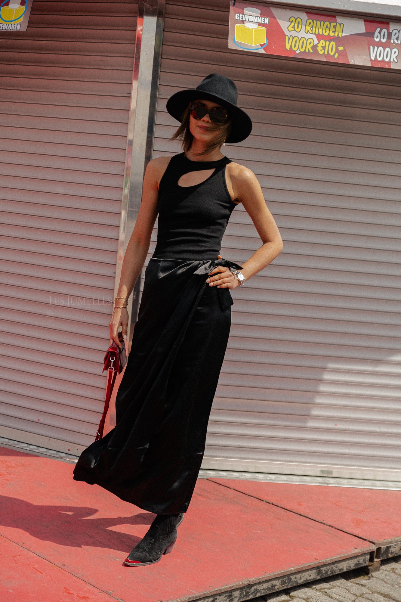 ViNoelle HW long skirt black