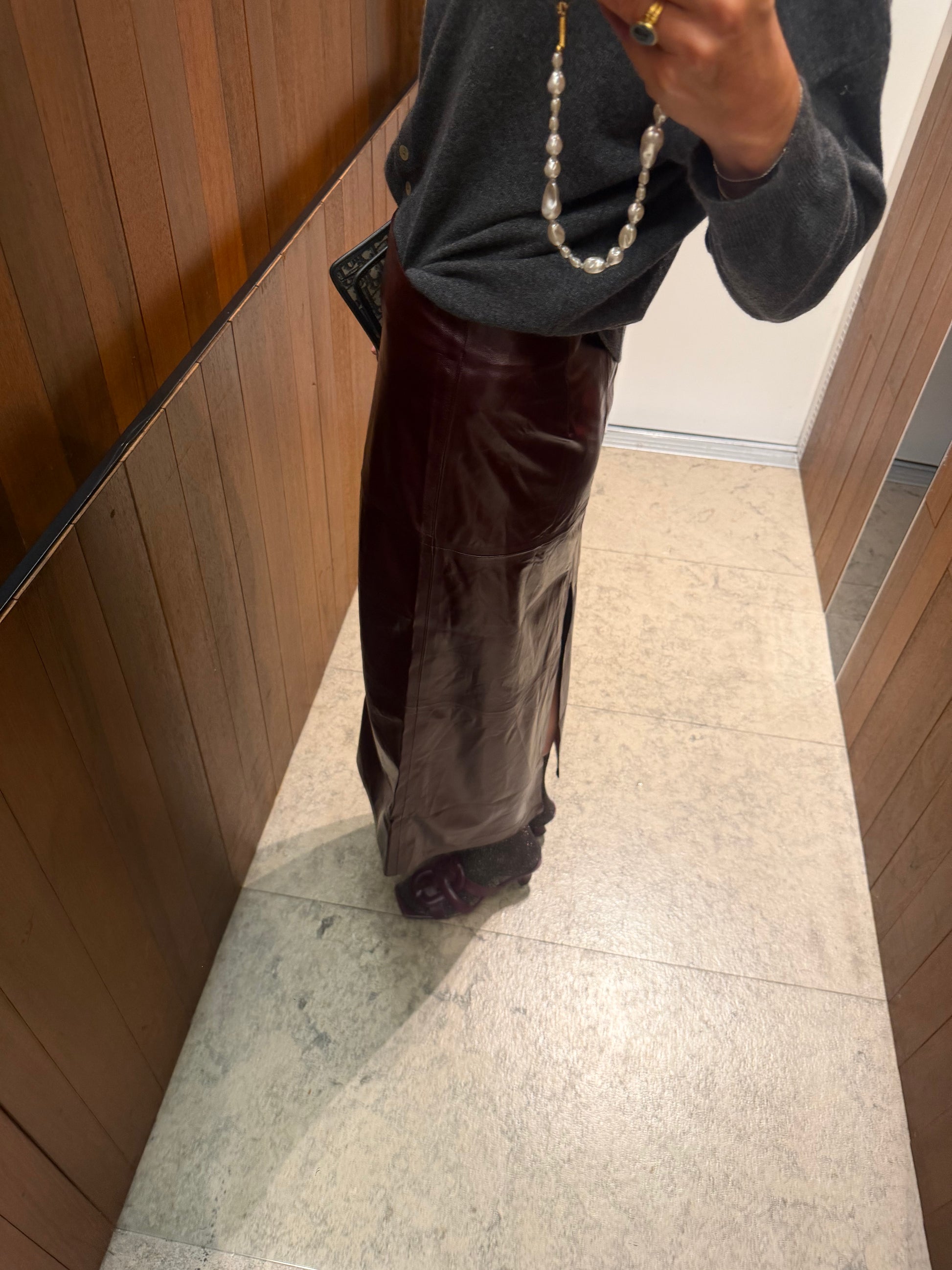 Jella PU skirt oxblood