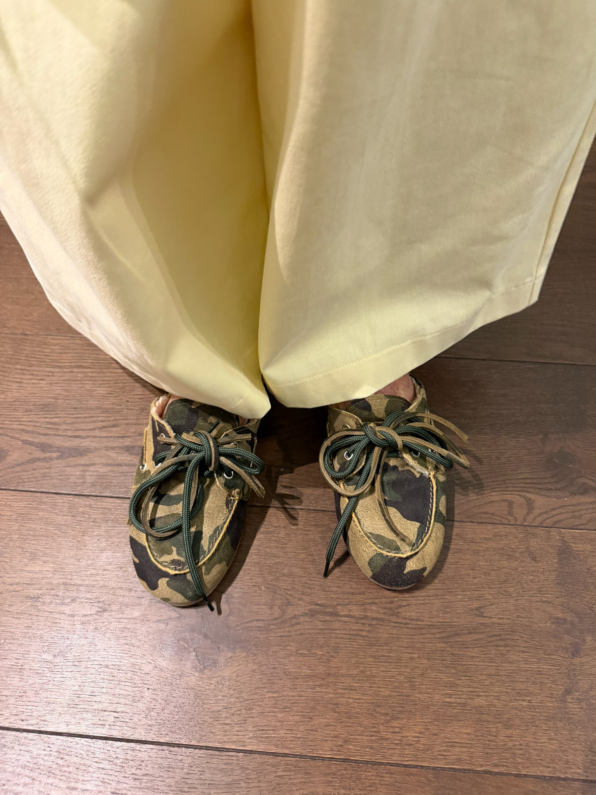 PAYasma lace fur loafers camo suede