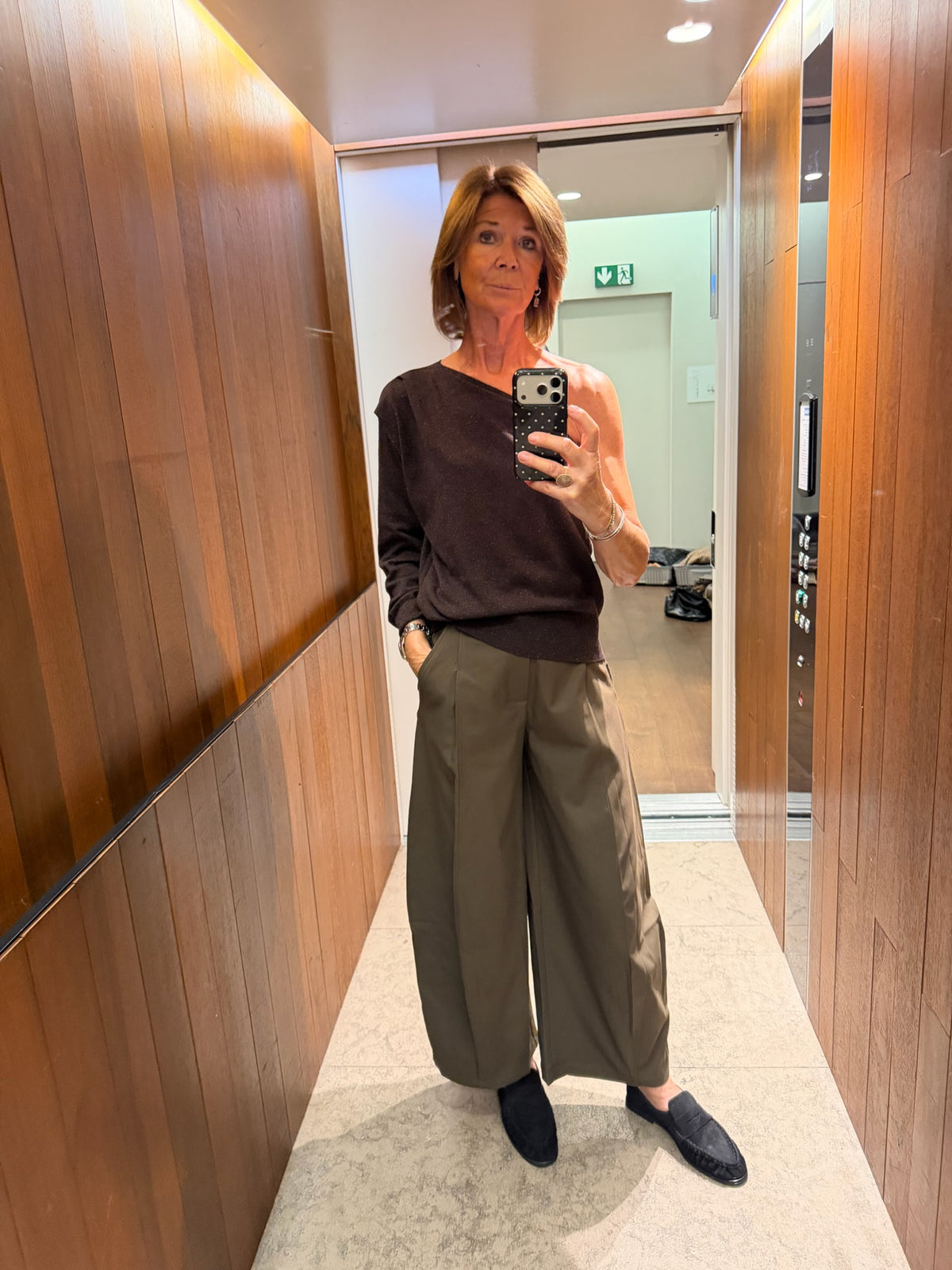 Lisette one shoulder shirt hot chocolate