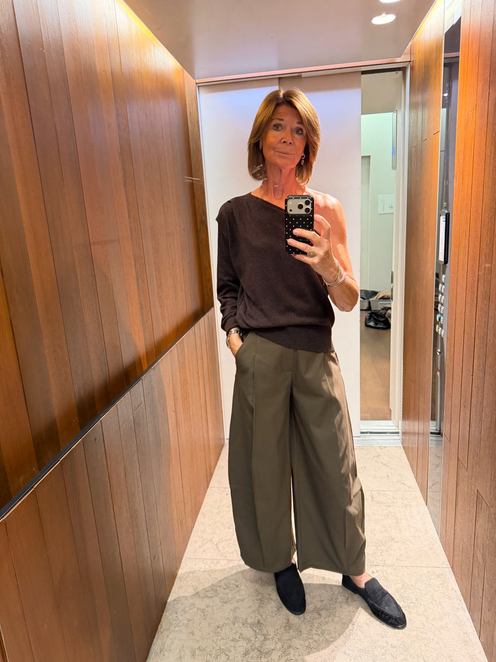 Lisette one shoulder shirt hot chocolate