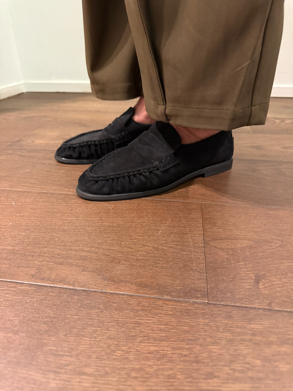 PAElmira suede loafers black suede